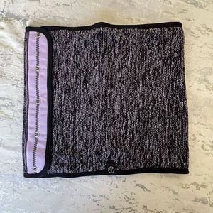 Ivivva Lululemon infinity scarf